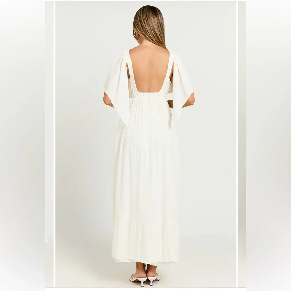 Showpo Lyrad Empire Waist Textured Maxi Dress White NWT US 10 Boho - Picture 3 of 12